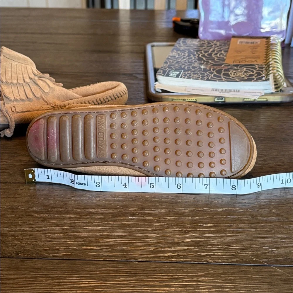 Minnetonka Tan Suede Moccasins